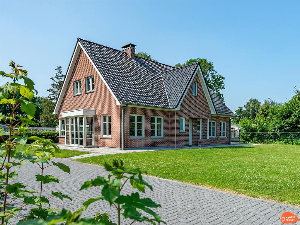 Vakantiehuis in Hengstdijk voor 10 personen.